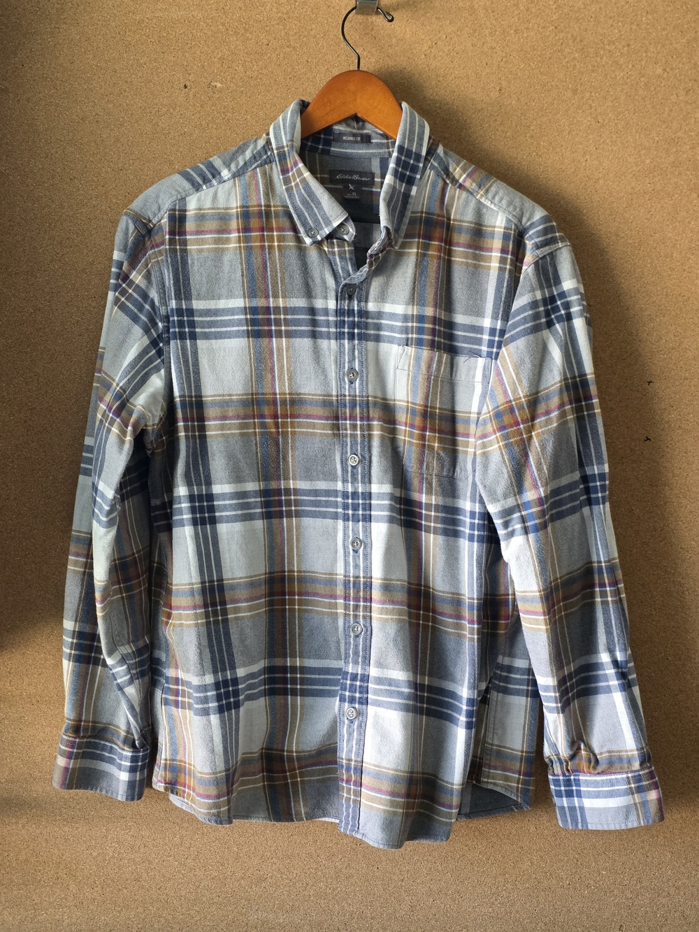 Eddie Bauer Men's Plaid Flannel Shirt Size XL Relaxed Fit Gray Blue Ochre Cotton